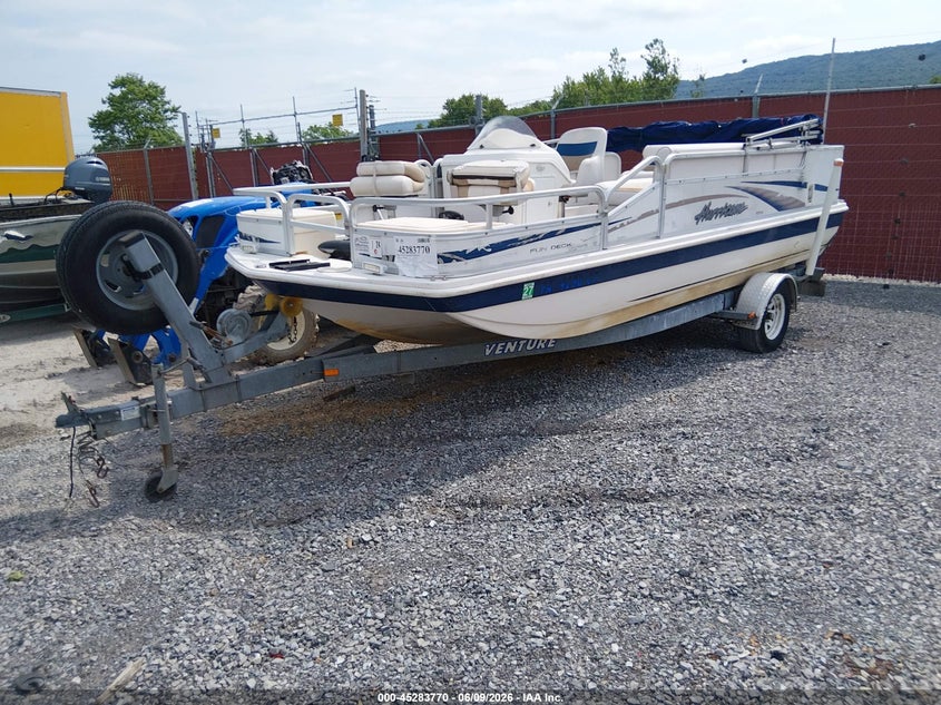 2004 HURRICANE OTHER auction photo 2