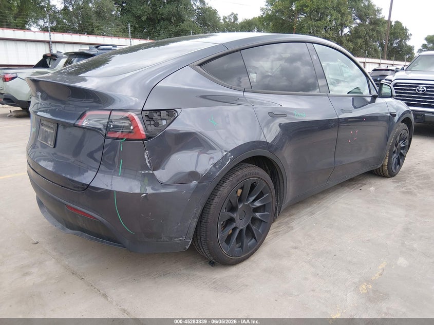 2023 TESLA MODEL Y ELECTRIC(VIN: 7SAYGDED2PF941823