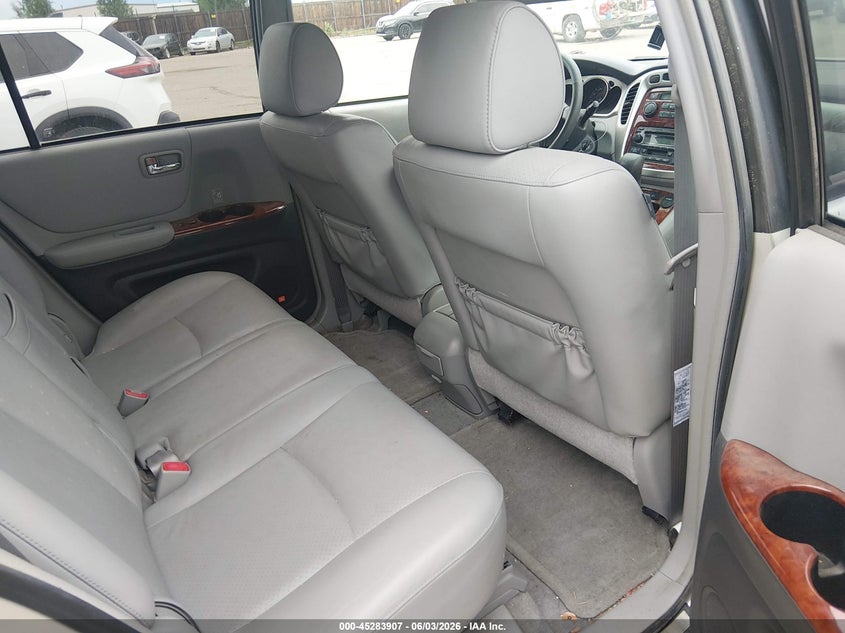 2004 Toyota Highlander Limited V6 VIN: JTEEP21A040045428 Lot: 45283907