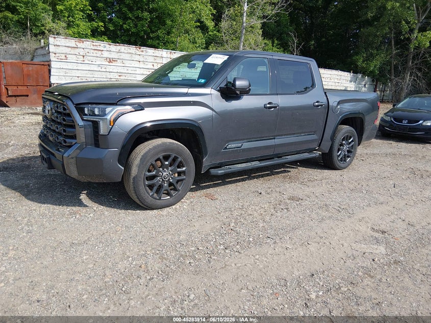 2022 TOYOTA TUNDRA auction photo 2