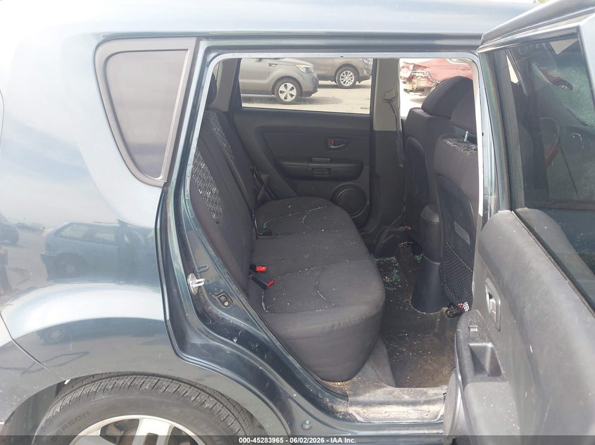 2011 Kia Soul + VIN: KNDJT2A28B7203655 Lot: 45283965