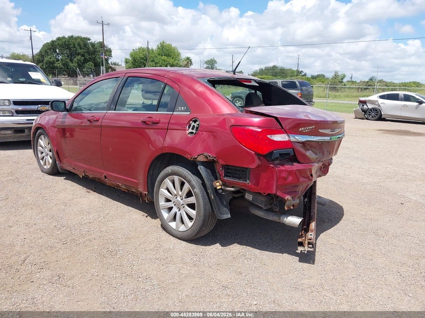 2011 CHRYSLER 200 auction photo 3
