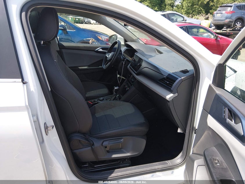 2023 VOLKSWAGEN TAOS 1.5L I-4 DI, DOHC, V(VIN: 3VVNX7B20PM323725