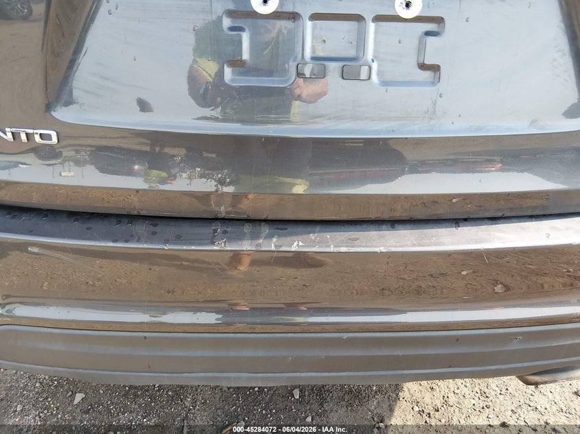 2019 Kia Sorento 2.4L Lx VIN: 5XYPG4A35KG522792 Lot: 45284072