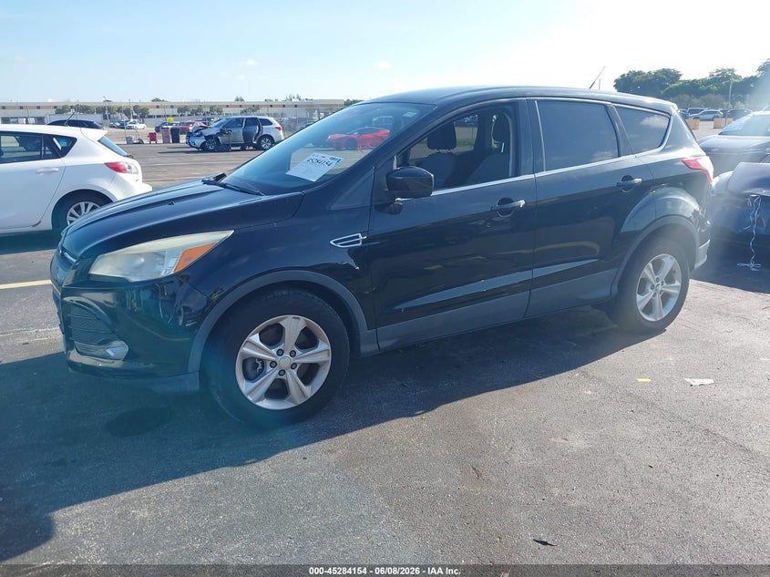 Vin: 1fmcu9gx7duc33120, lot: 45781990, ford escape se 20132