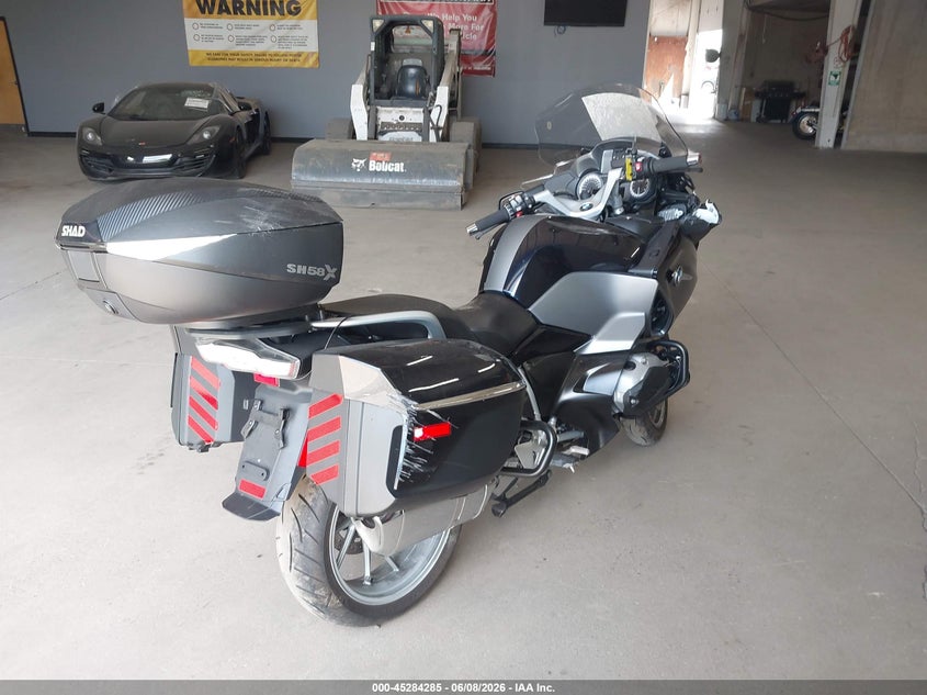 2018 BMW R 1200 SPORT_BIKE 2