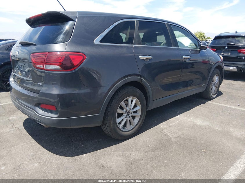 2019 KIA SORENTO auction photo 4