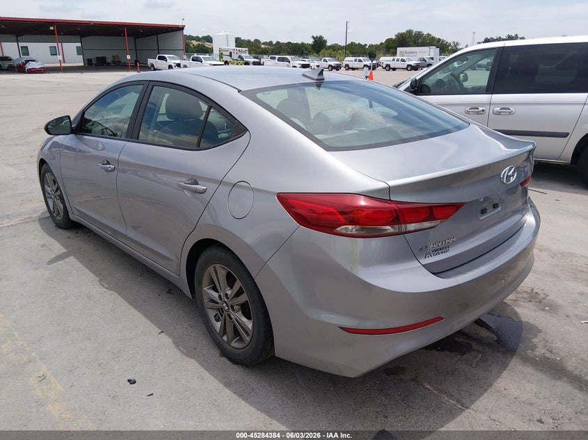 Vin: 5npd84lf6hh029938, lot: 45782220, hyundai elantra se 20173
