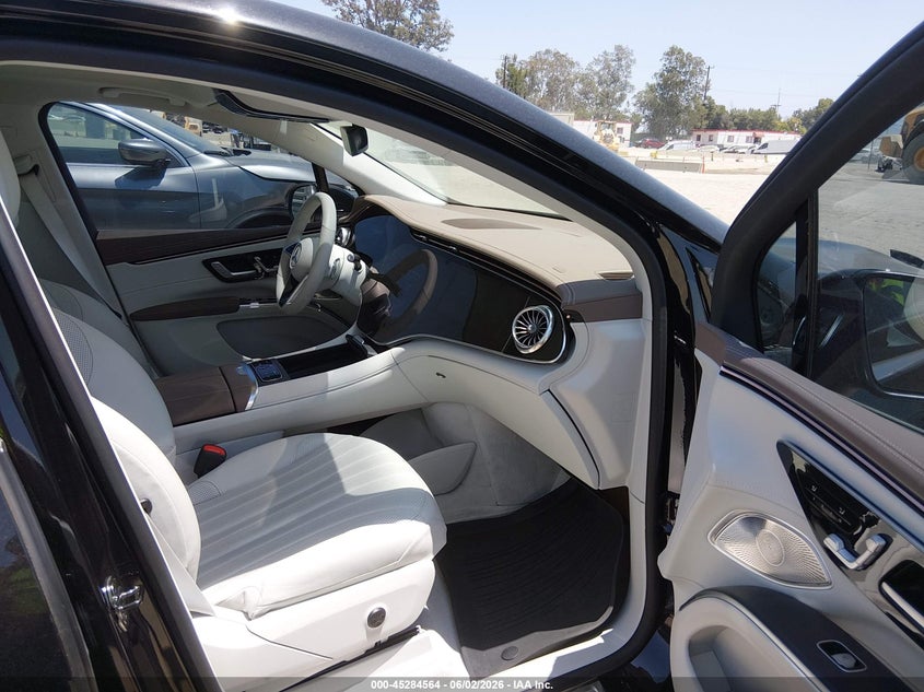 2023 MERCEDES-BENZ EQS 580 SUV 4MATIC — Photo 5