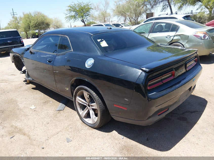 Vin: 2c3cdzbt0hh578110, lot: 45782413, dodge challenger r/t 20173