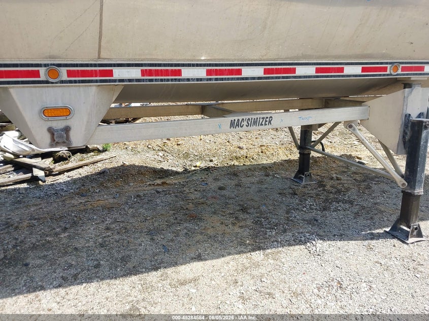 2012 MAC TRAILER MFG END DUMP auction photo 5