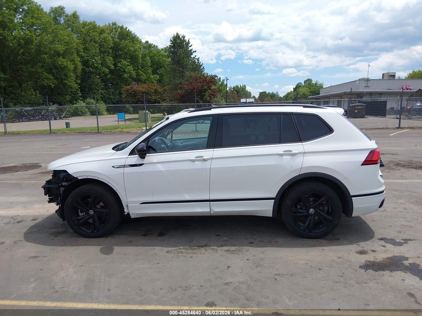 2024 Volkswagen Tiguan 2.0T Se R-Line Black VIN: 3VV8B7AX8RM193558 Lot: 45284640