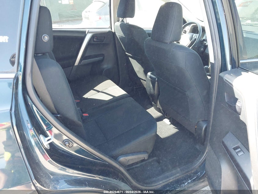 2018 TOYOTA RAV4 auction photo 8