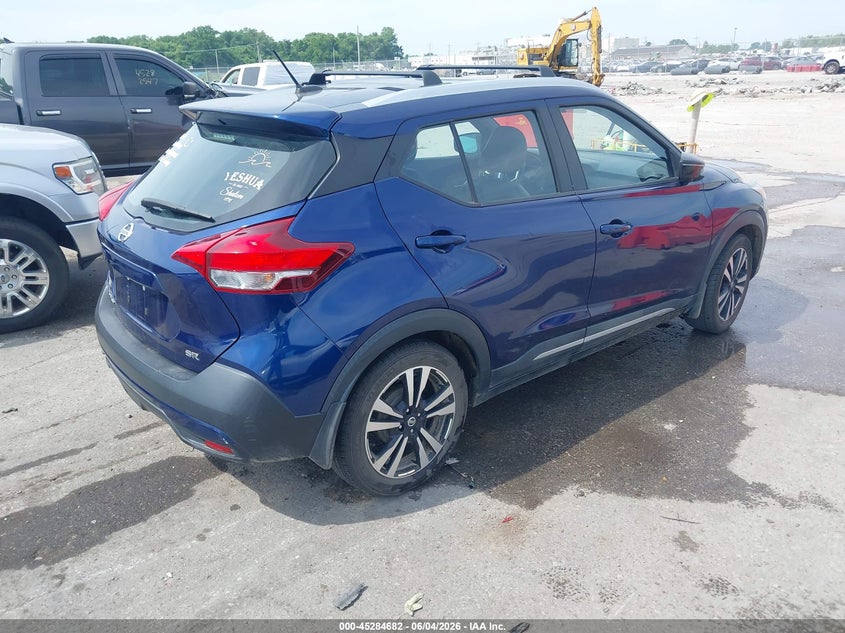 2018 NISSAN KICKS auction photo 4
