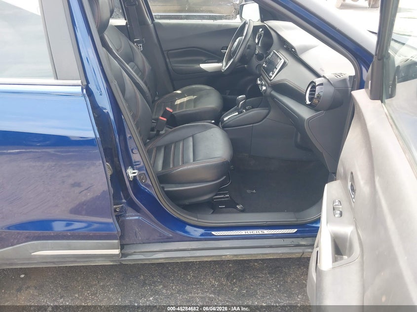 2018 NISSAN KICKS auction photo 5