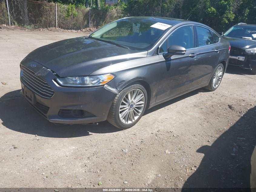 2016 FORD FUSION auction photo 2