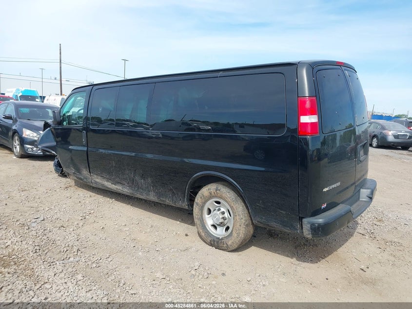 Vin: 1gazgnfg3k1318835, lot: 45782697, chevrolet express 3500 ls 20193