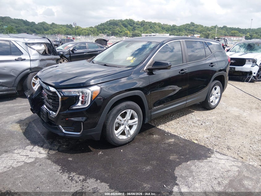 2022 GMC TERRAIN auction photo 2