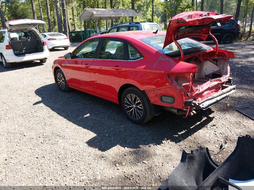 2019 VOLKSWAGEN JETTA auction photo 3