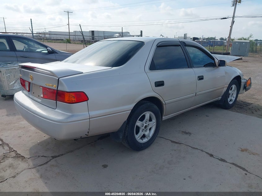 2000 TOYOTA CAMRY auction photo 4