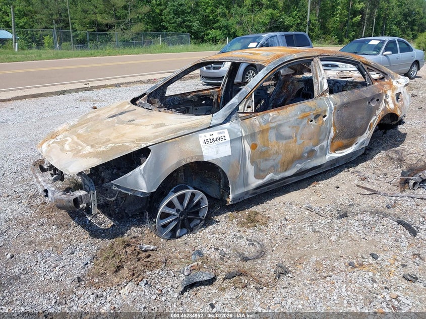 2019 HYUNDAI SONATA auction photo 2
