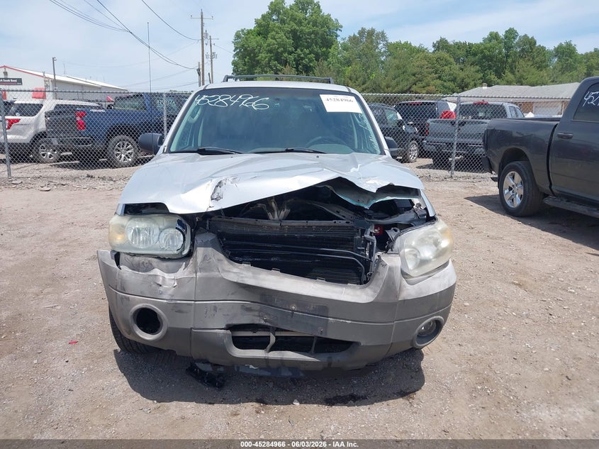 2005 Ford Escape Xlt VIN: 1FMCU03Z85KC43770 Lot: 45284966