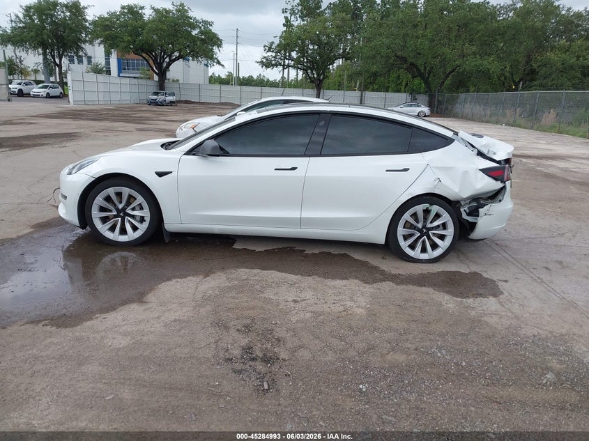 2022 Tesla Model 3 Long Range Dual Motor All-Wheel Drive VIN: 5YJ3E1EB7NF103763 Lot: 45284993