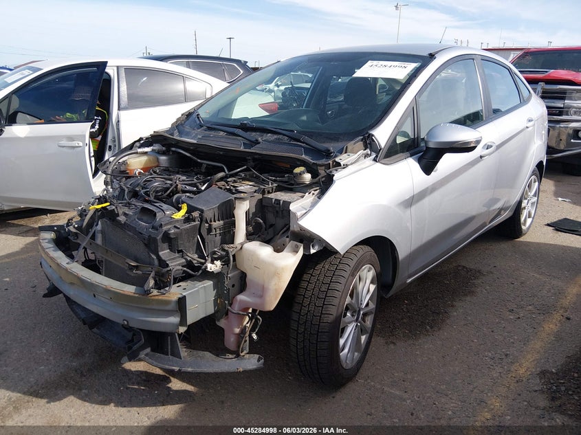 Vin: 3fadp4bj9em206356, lot: 45782834, ford fiesta se 20142
