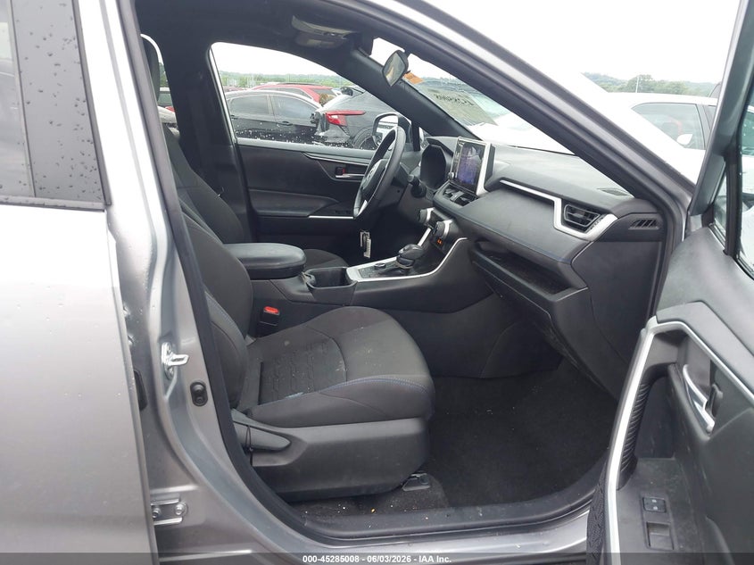 VIN 4T3T6RFV8PU130536 2023 TOYOTA RAV4 HYBRID SE