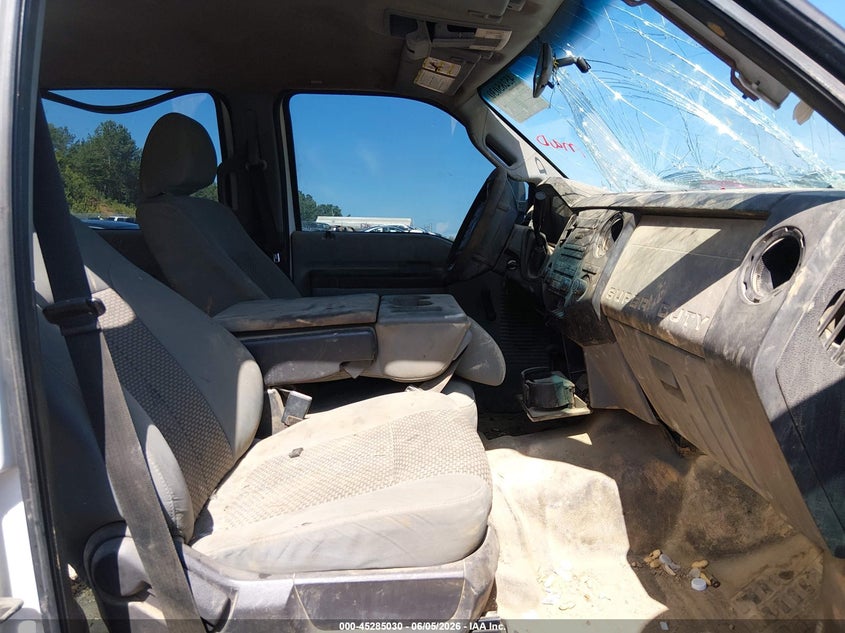 2012 FORD F-250 auction photo 5
