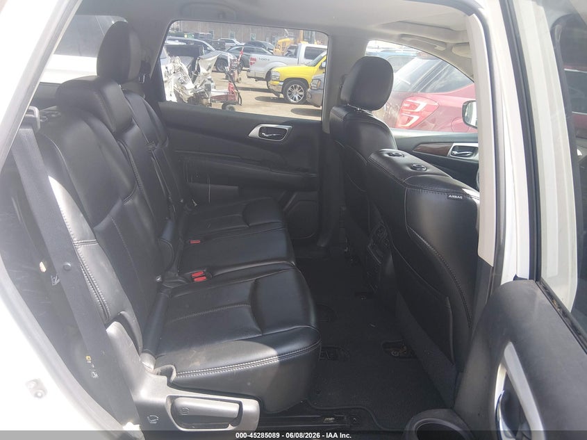 VIN 5N1DR2MM3HC612053 2017 NISSAN PATHFINDER PLATINUM