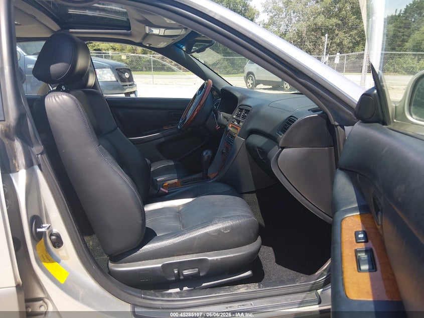 2000 LEXUS ES 300 auction photo 5