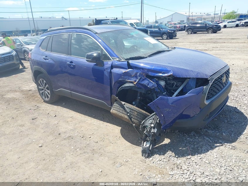 2025 TOYOTA COROLLA CROSS XLE