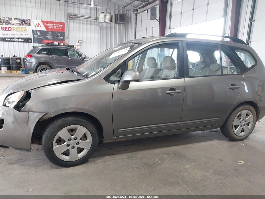 2009 Kia Rondo Lx VIN: KNAFG528197252718 Lot: 45285221