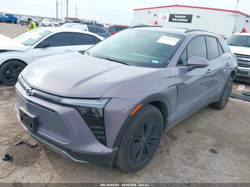 2025 CHEVROLET BLAZER EV auction photo 2
