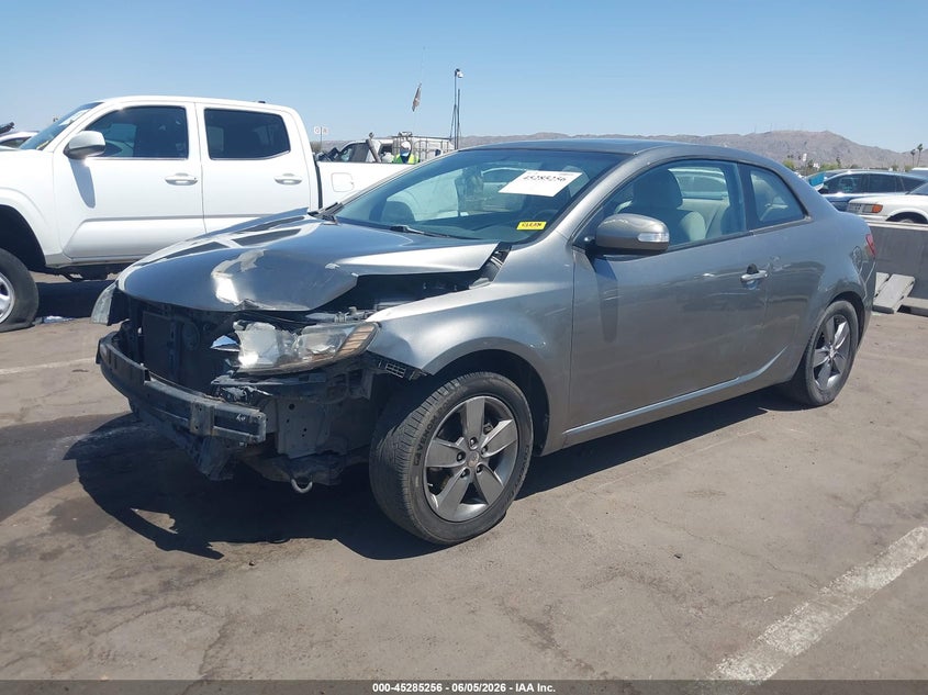 Vin: knafu6a24a5252319, lot: 45783092, kia forte koup ex 20102