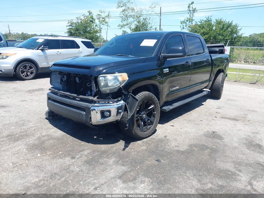 Vin: 5tfdw5f14jx742004, lot: 45783110, toyota tundra sr5 5.7l v8 20182