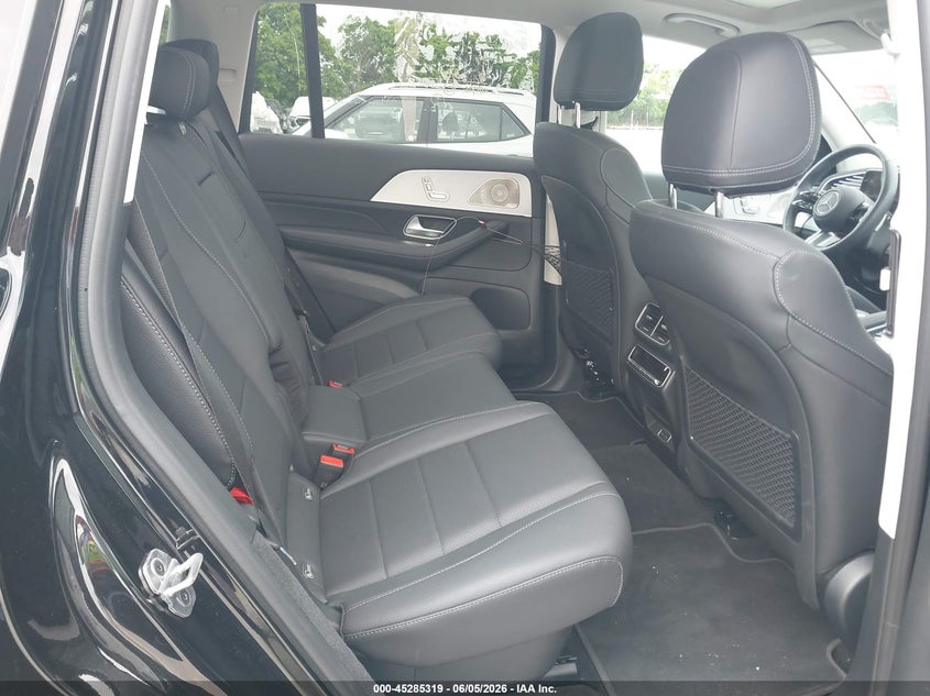 2026 Mercedes-Benz GLS 450 - Ansicht 8