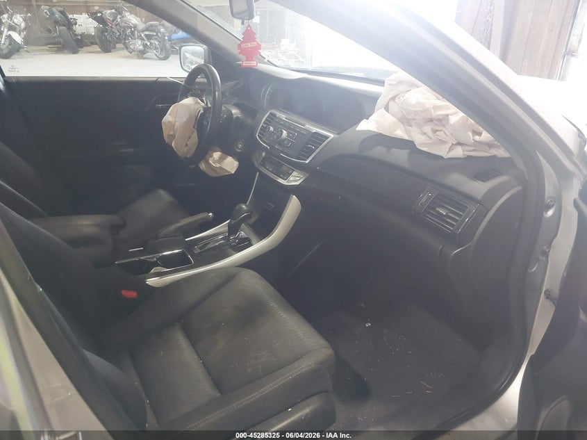 2014 HONDA ACCORD auction photo 5