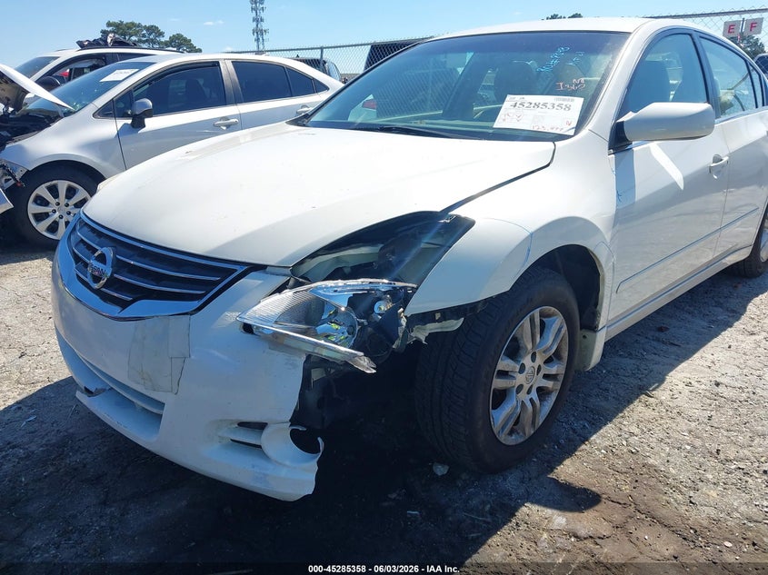 2012 Nissan Altima 2.5 2.5 S white Lot 111045285358 Vin 1N4AL2AP9CC118348
