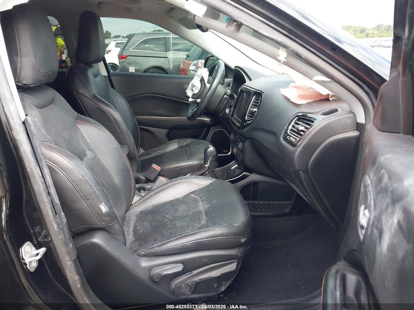 2018 Jeep Compass Limited Fwd VIN: 3C4NJCCB7JT122666 Lot: 45285371