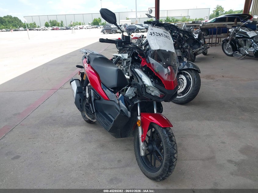 2022 HONDA ADV150 auction photo 1
