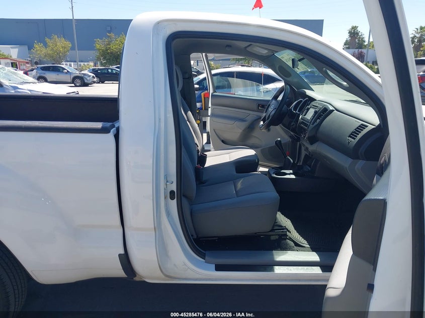 2013 TOYOTA TACOMA auction photo 5