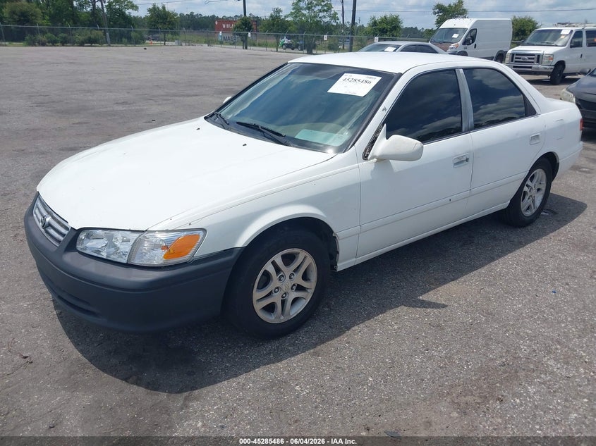 2000 Toyota Camry Le 4T1BG22K6YU977271 photo 1