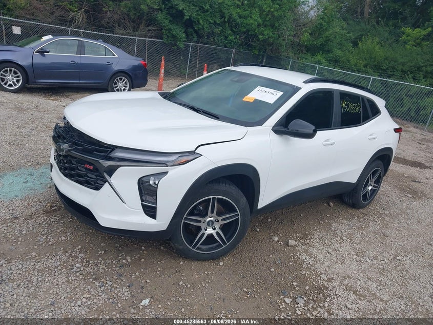 2024 CHEVROLET TRAX auction photo 2