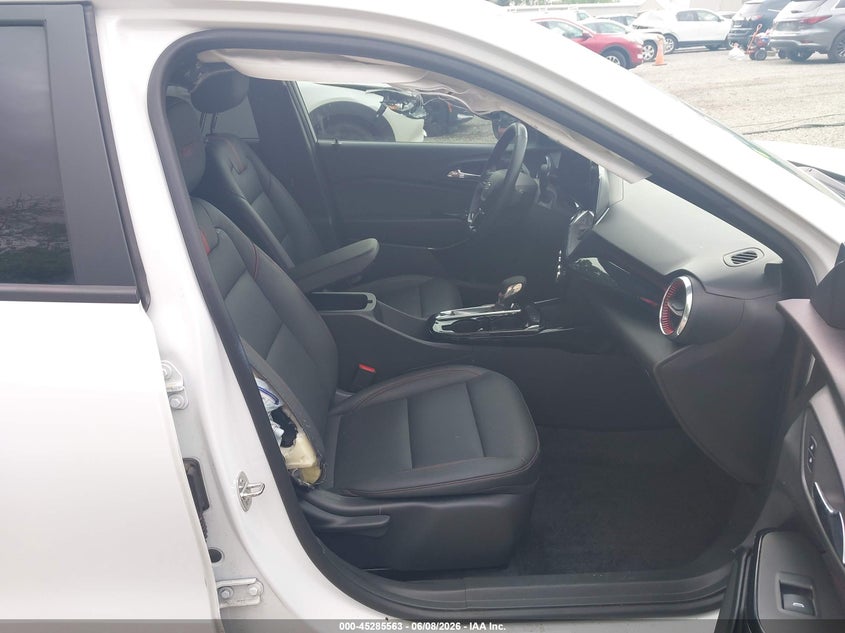 2024 CHEVROLET TRAX auction photo 5