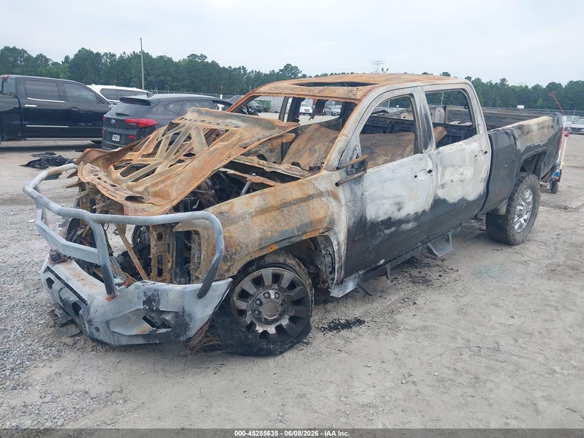 Vin: 1gt12ze89ff122590, lot: 45783471, gmc sierra 2500hd slt 20152
