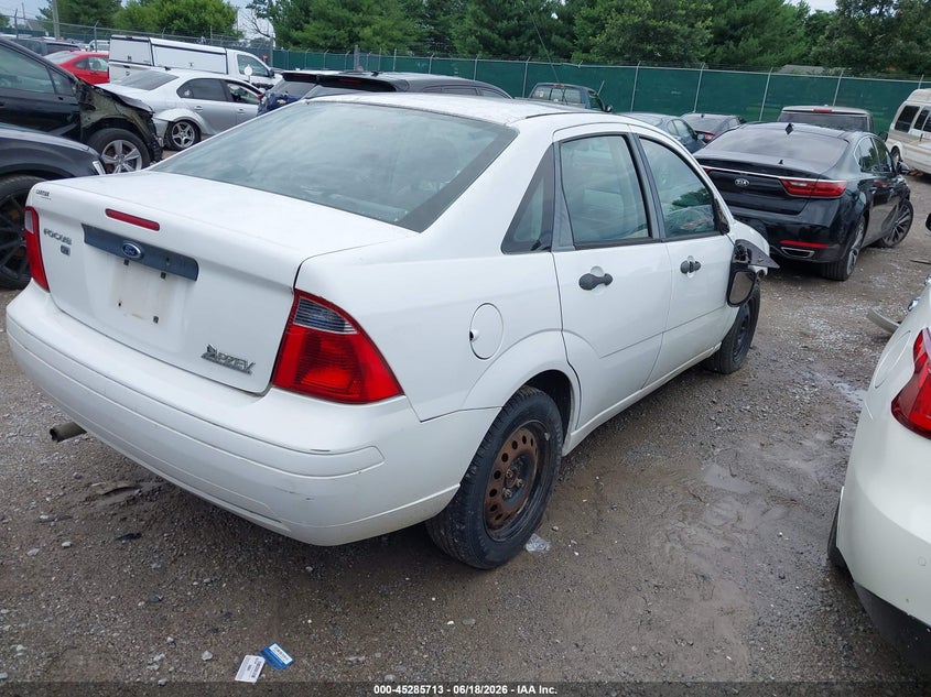 2007 FORD FOCUS auction photo 4