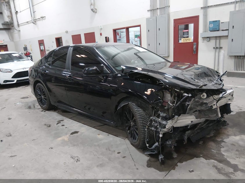 Vin: 4t1g11bk4mu028474, lot: 45783674, toyota camry se nightshade edition awd 2021 img_1