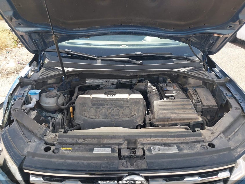 2018 Volkswagen Tiguan 2.0T Se/2.0T Sel VIN: 3VV3B7AX4JM040707 Lot: 45285859